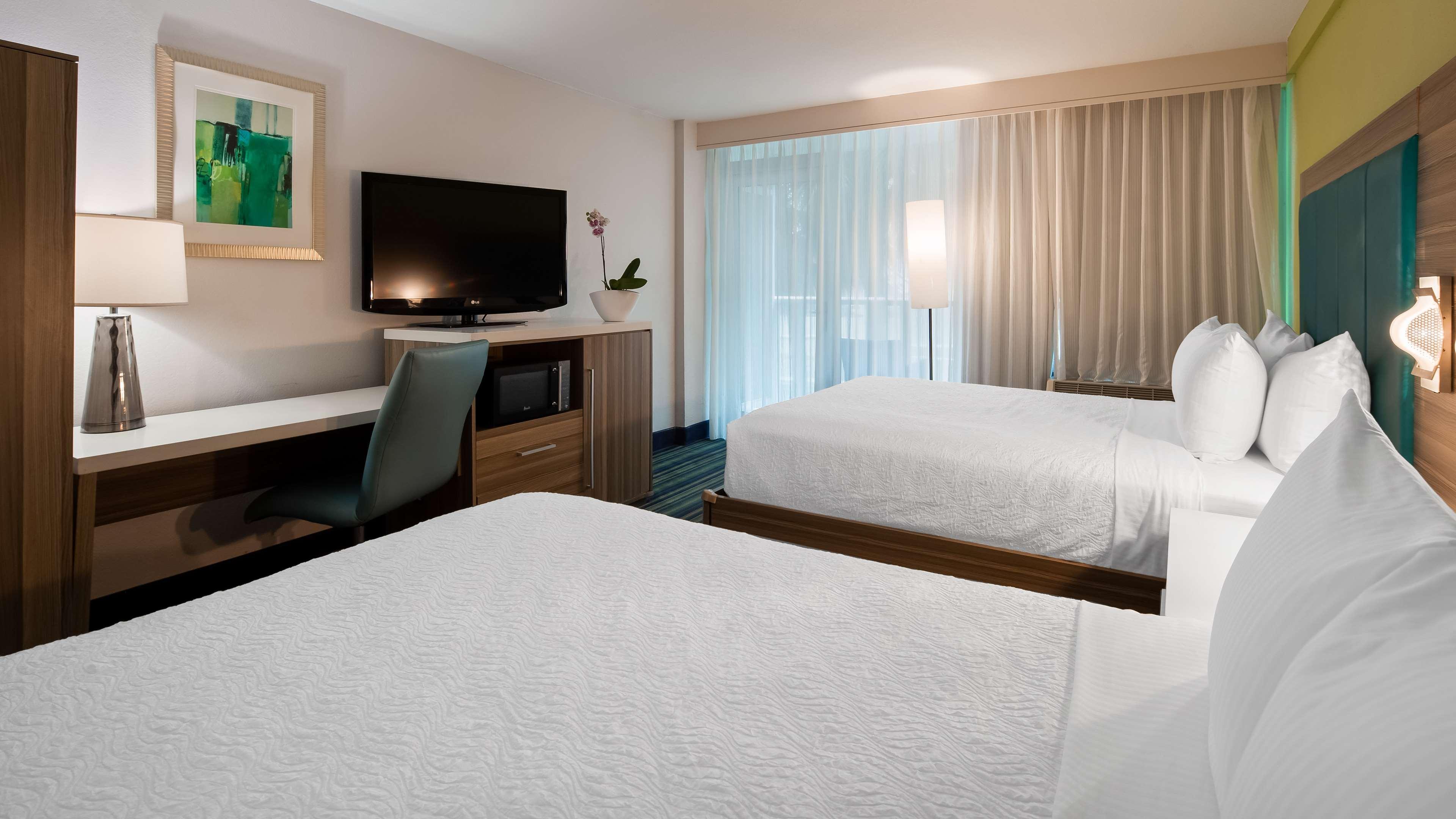 פורט לודרדייל Best Western Plus Oceanside Inn מראה חיצוני תמונה